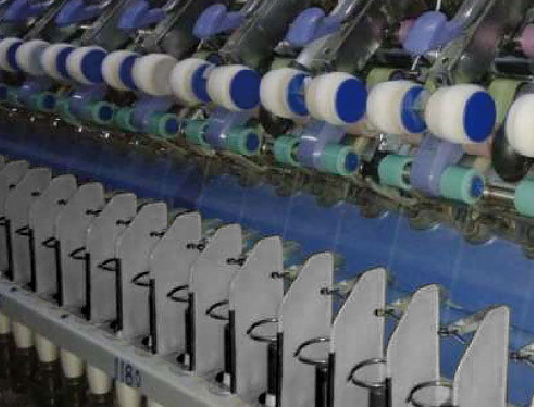 毛羽立ちにくいコンパクトヤーン